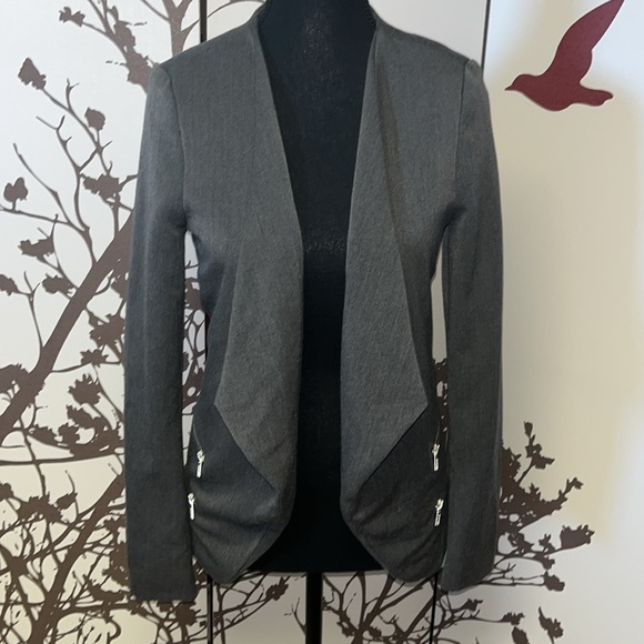Seductions Size XS Grey & Silver Open Blazer NWOT‼️PRICE DROP‼️ $35 - Picture 2 of 14